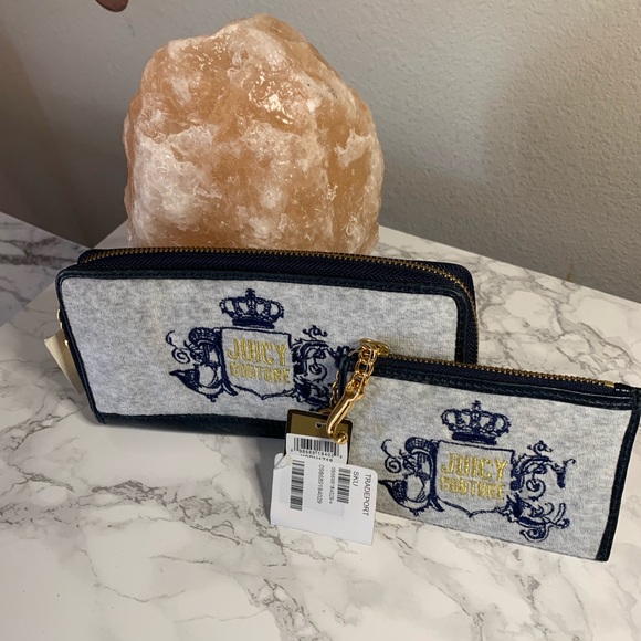 Juicy Couture Handbags - Juicy Couture key card holder and matching wallet